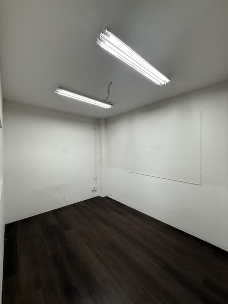 Commercial Building For Rent Thonglor Open Office | Showroom | Restaurant |Beauty clinic, Bangkok, ทองหล่อ, Khlong Tan Nua, Watthana, Bangkok, , 1,000 sqm, Office Space For Rent, by C C  R E A L T O R, 6116329 - DDproperty.com
