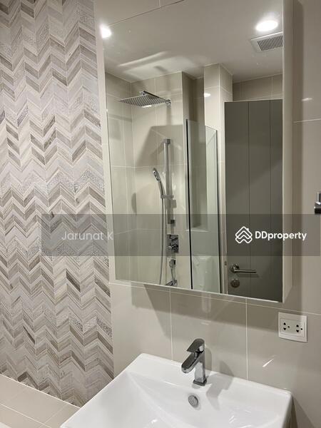 Oka Haus Sukhumvit 36, Bangkok, 3399 Rama 4 Road, Khong Tan, Khlong Toei, Bangkok, 1 Bedroom, 35 sqm, Condo For Rent, by Jarunat K, 6160136 - DDproperty.com