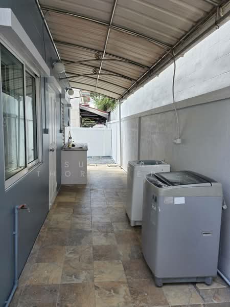 house for rent, Chuan Chuen Village, On Nut, Sukhaphiban 2 Road, size 52 sq m. price 40,000 baht, Bangkok, 99 ซอย หมู่บ้านชวนชื่น อ่อนนุช, Prawet, Bangkok, 3 Bedrooms, 200 sqm, Single Detached House For Rent, by Suwanna Thoraneepisan, 6228273 - DDproperty.com