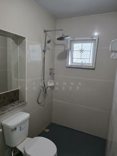 house for rent, Chuan Chuen Village, On Nut, Sukhaphiban 2 Road, size 52 sq m. price 40,000 baht, Bangkok, 99 ซอย หมู่บ้านชวนชื่น อ่อนนุช, Prawet, Bangkok, 3 Bedrooms, 200 sqm, Single Detached House For Rent, by Suwanna Thoraneepisan, 6228273 - DDproperty.com