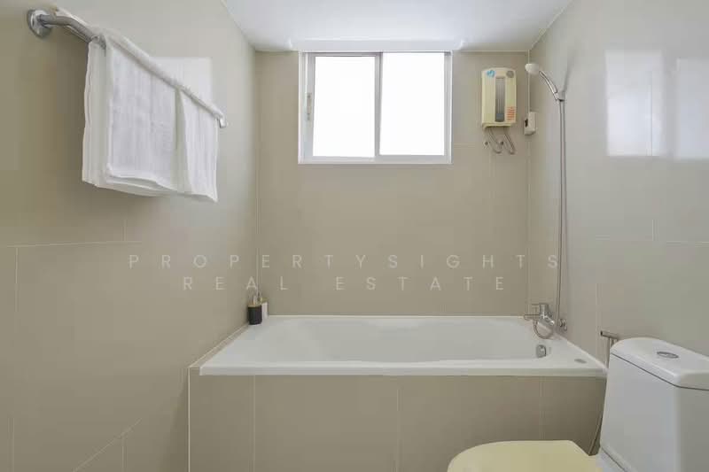 Townhouse BTS Phromphong, Bangkok, 561/1 Sukhumvit Road, Khlong Tan Nua, Watthana, Bangkok, 5 Bedrooms, 400 sqm, Townhouse For Rent, by PROPERTYSIGHTS REAL ESTATE, 6299266 - DDproperty.com
