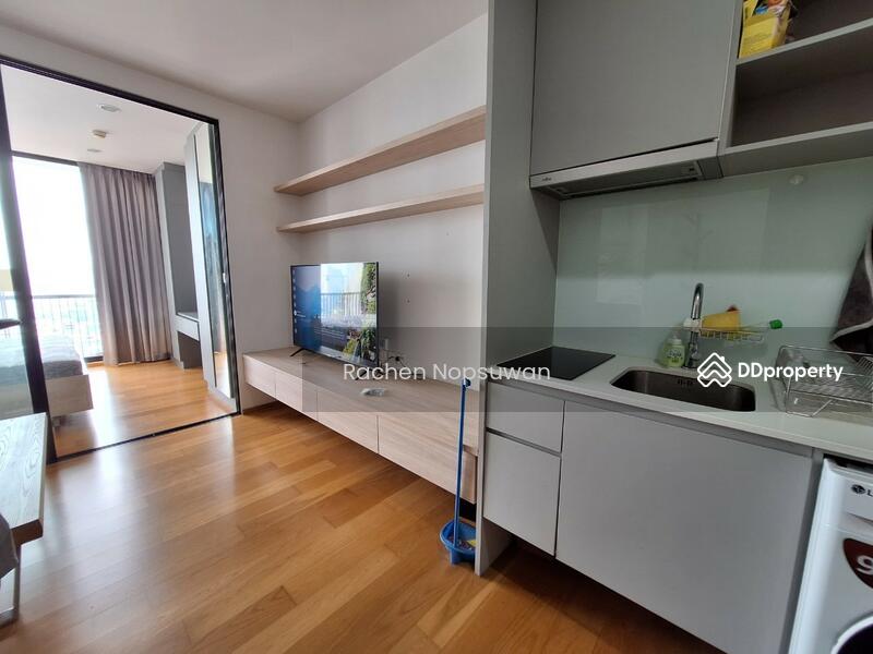 Noble Revo Silom, Bangkok, 88 Soi Surasak Surasak Road, Silom, Bang Rak, Bangkok, 1 Bedroom, 34 sqm, Condo For Rent, by Rachen Nopsuwan, 6304489 - DDproperty.com