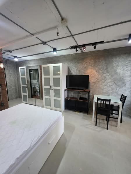 Regent Home 7/1, Bangkok, Soi Sanphawut 2, Bang Na Road, Bang Na, Bangkok, Studio, 31 sqm, Condo For Rent, by Ulaiwan Boonsiri, 6347621 - DDproperty.com