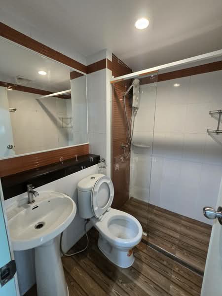Regent Home 7/1 : รีเจ้นท์โฮม 7/1, กรุงเทพ, ซอยสรรพาวุธ 2 ถนนบางนา, บางนา, บางนา, กรุงเทพ, 31 ตร.ม., คอนโด ให้เช่า, โดย อุไลวรรณ บุญศิริ, 6347621 - DDproperty.com