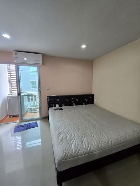 Regent Home 7/1, Bangkok, Soi Sanphawut 2, Bang Na Road, Bang Na, Bang Na, Bangkok, Studio, 31 sqm, Condo For Rent, by Ulaiwan Boonsiri, 6347621 - DDproperty.com