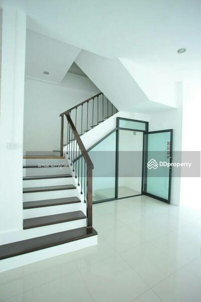 ให้เช่า - กลางเมือง, กรุงเทพ