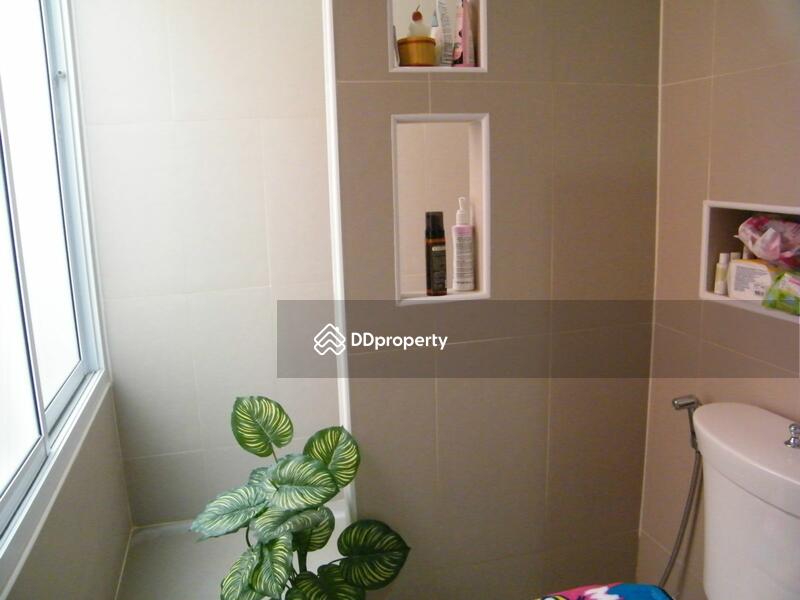 เช่าทาวน์โฮม 2 ชั้น พร้อมเฟอร์ครบ ต.สุรนารี อ.เมือง จ.นครราชสีมา, นครราชสีมา, Nonmaydang Soi 17, สุรนารี, เมืองนครราชสีมา, นครราชสีมา, 110 ตร.ม., บ้านเดี่ยว ให้เช่า, โดย วิรณี, 6357376 - DDproperty.com