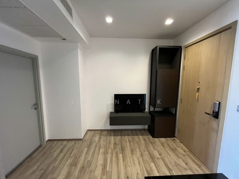The Line Jatujak-Mochit, Bangkok, Phaholyothin Road, Jom Phon, Chatuchak, Bangkok, 1 Bedroom, 35 sqm, Condo For Rent, by Jarunat K, 6367192 - DDproperty.com