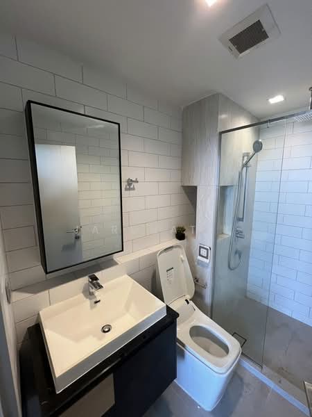 The Line Jatujak-Mochit, Bangkok, Phaholyothin Road, Jom Phon, Chatuchak, Bangkok, 1 Bedroom, 35 sqm, Condo For Rent, by Jarunat K, 6367192 - DDproperty.com