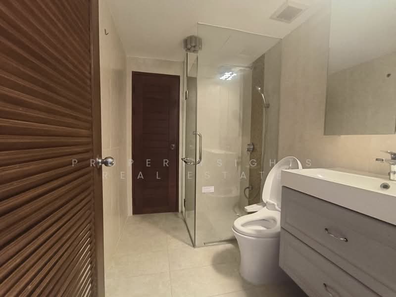 Royal Castle Sukhumvit, Bangkok, 30 Soi Sukhumvit 39, Khlongtoei Nua, Watthana, Bangkok, 3 Bedrooms, 160 sqm, Condo For Rent, by PROPERTYSIGHTS REAL ESTATE, 6375256 - DDproperty.com
