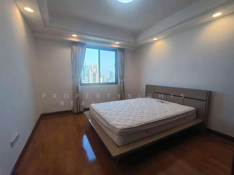 Royal Castle Sukhumvit : รอยัล คาสเซอร์ สุขุมวิท, กรุงเทพ, 30 ซอยสุขุมวิท 39, คลองเตยเหนือ, วัฒนา, กรุงเทพ, 160 ตร.ม., คอนโด ให้เช่า, โดย PROPERTYSIGHTS REAL ESTATE, 6375256 - DDproperty.com