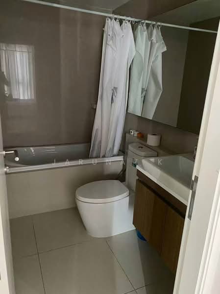 Vtara Sukhumvit 36, Bangkok, 118 Soi Saen Sabai, Phra Kanong, Khlong Toei, Bangkok, 1 Bedroom, 35 sqm, Condo For Rent, by Jarunat K, 6376586 - DDproperty.com