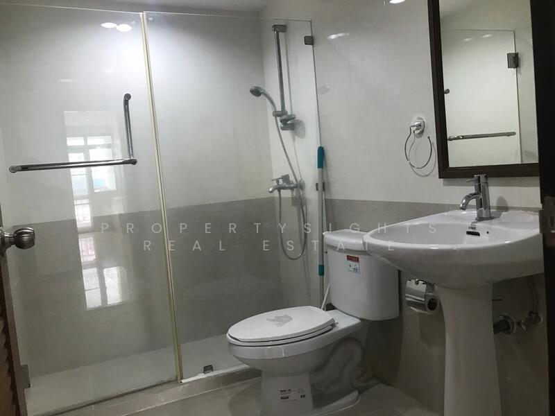 Royal Castle Sukhumvit, Bangkok, 30 Soi Sukhumvit 39, Khlongtoei Nua, Watthana, Bangkok, 3 Bedrooms, 140 sqm, Condo For Rent, by PROPERTYSIGHTS REAL ESTATE, 6380012 - DDproperty.com