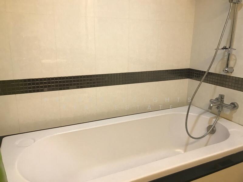 Royal Castle Sukhumvit, Bangkok, 30 Soi Sukhumvit 39, Khlongtoei Nua, Watthana, Bangkok, 3 Bedrooms, 140 sqm, Condo For Rent, by PROPERTYSIGHTS REAL ESTATE, 6380012 - DDproperty.com