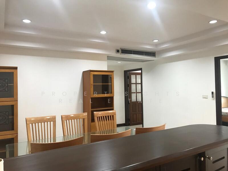 Royal Castle Sukhumvit, Bangkok, 30 Soi Sukhumvit 39, Khlongtoei Nua, Watthana, Bangkok, 3 Bedrooms, 140 sqm, Condo For Rent, by PROPERTYSIGHTS REAL ESTATE, 6380012 - DDproperty.com