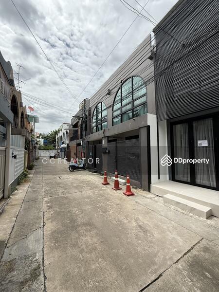 Mini Office | Showroom | Shop For Rent : Ekamai 12, กรุงเทพ, เอกมัย 12, คลองตันเหนือ, วัฒนา, กรุงเทพ, 50 ตร.ม., สำนักงาน ให้เช่า, โดย C C R E A L T O R, 6488500 - DDproperty.com