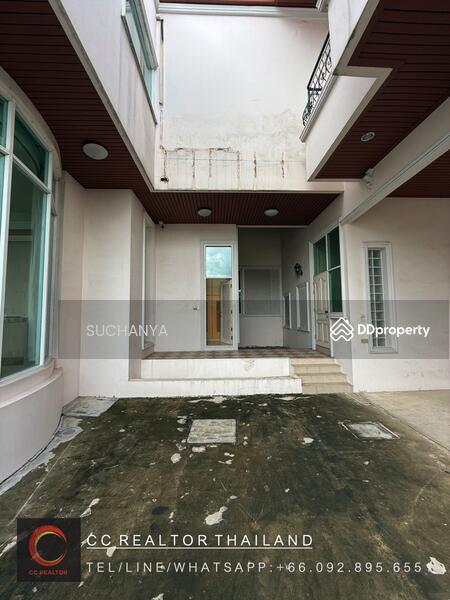 ให้เช่า - House For Rent Golden Place Pradit Manutham Open Show Room | Spa | Beauty Clinic | Physical Clinic, กรุงเทพ