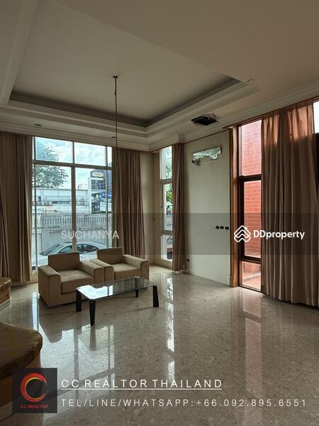 ให้เช่า - House For Rent Golden Place Pradit Manutham Open Show Room | Spa | Beauty Clinic | Physical Clinic, กรุงเทพ