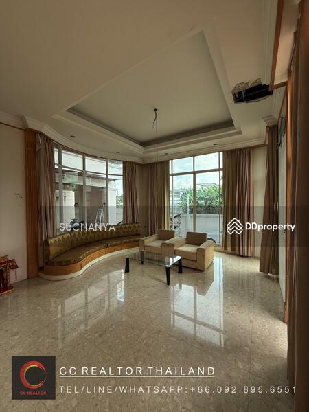 ให้เช่า - House For Rent Golden Place Pradit Manutham Open Show Room | Spa | Beauty Clinic | Physical Clinic, กรุงเทพ