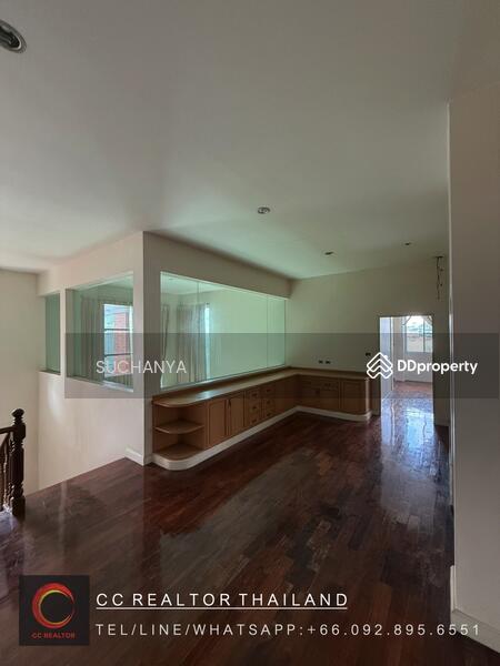 ให้เช่า - House For Rent Golden Place Pradit Manutham Open Show Room | Spa | Beauty Clinic | Physical Clinic, กรุงเทพ