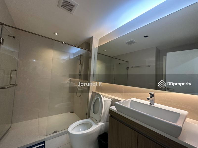 Vtara Sukhumvit 36, Bangkok, 118 Soi Saen Sabai, Phra Kanong, Khlong Toei, Bangkok, 2 Bedrooms, 69 sqm, Condo For Rent, by Jarunat K, 6558362 - DDproperty.com