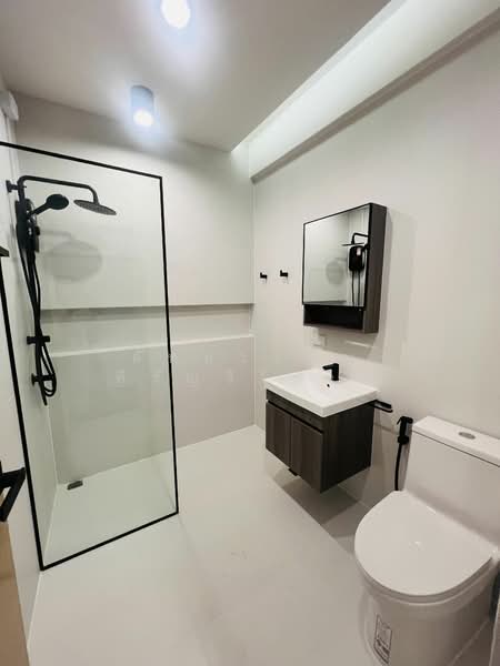 ให้เช่า บ้าน ปรีดี41 สุขุมวิท71, 4นอน 2น้ำ เหมาะ อยู่อาศัย เลี้ยงสัตว์ได้ เช่า 62,000 บาท/เดือน, กรุงเทพ, สุขุมวิท 71, พระโขนงเหนือ, วัฒนา, กรุงเทพ, 240 ตร.ม., ทาวน์เฮ้าส์ ให้เช่า, โดย คัทยวรรณ หิรัญจิโรจน์, 6560788 - DDproperty.com