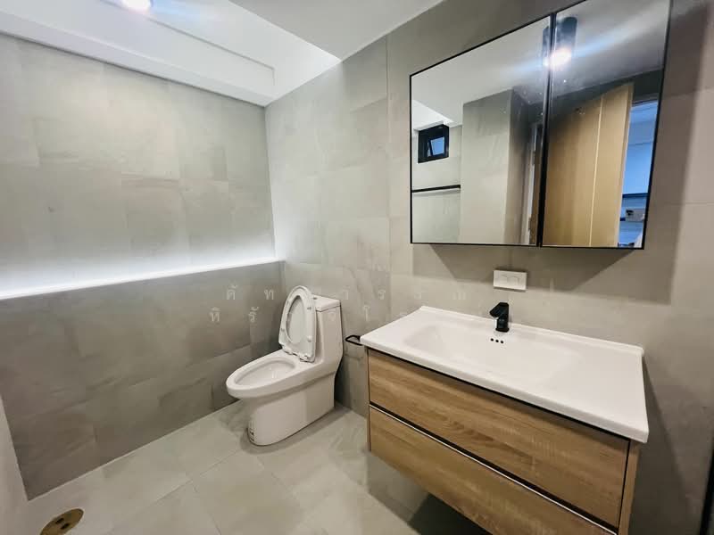 House for rent , Preedee 41 , Sukhumvit 71 , 4 beds 2 baths , Living , pet welcome ,Rent 62,000 B/m, Bangkok, สุขุมวิท 71, Phra Kanong Nua, Watthana, Bangkok, 4 Bedrooms, 240 sqm, Townhouse For Rent, by คัทยวรรณ หิรัญจิโรจน์, 6560788 - DDproperty.com