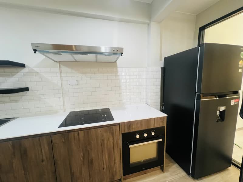 House for rent , Preedee 41 , Sukhumvit 71 , 4 beds 2 baths , Living , pet welcome ,Rent 62,000 B/m, Bangkok, สุขุมวิท 71, Phra Kanong Nua, Watthana, Bangkok, 4 Bedrooms, 240 sqm, Townhouse For Rent, by คัทยวรรณ หิรัญจิโรจน์, 6560788 - DDproperty.com