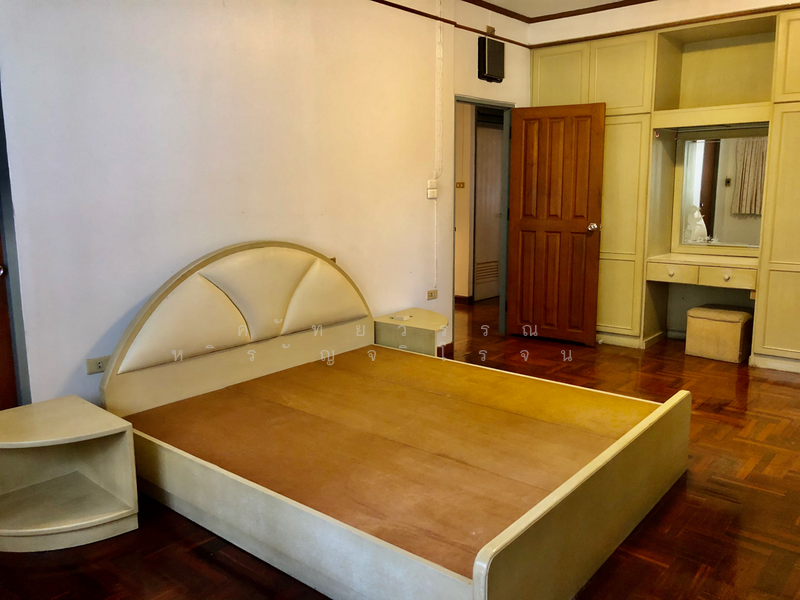 ให้เช่า บ้าน ปรีดี41 สุขุมวิท71, 4นอน 2น้ำ เหมาะ อยู่อาศัย เลี้ยงสัตว์ได้ เช่า 62,000 บาท/เดือน, กรุงเทพ, สุขุมวิท 71, พระโขนงเหนือ, วัฒนา, กรุงเทพ, 240 ตร.ม., ทาวน์เฮ้าส์ ให้เช่า, โดย คัทยวรรณ หิรัญจิโรจน์, 6560788 - DDproperty.com