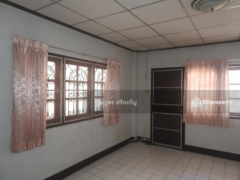 ขาย - ทาวน์เอ้าส์ 3 ชั้น, กรุงเทพ