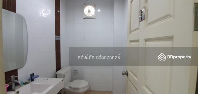 ขาย - อ๊อฟฟิตสำนักงาน 3 ชั้น ถนนพระรามเก้า 57/1 เนื้อที่รวม 134 ตรว.ถนนกว้าง 15 เมตร ใกล้ทางด่วน, กรุงเทพ