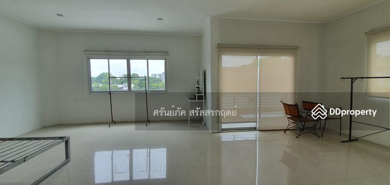 ขาย - อ๊อฟฟิตสำนักงาน 3 ชั้น ถนนพระรามเก้า 57/1 เนื้อที่รวม 134 ตรว.ถนนกว้าง 15 เมตร ใกล้ทางด่วน, กรุงเทพ