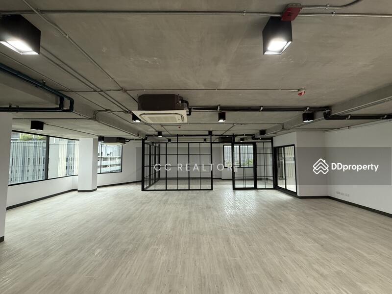 ให้เช่า - Office Space Rent Thonglor Modern Style, กรุงเทพ