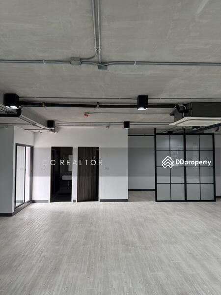ให้เช่า - Office Space Rent Thonglor Modern Style, กรุงเทพ