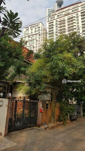 For Sale - Townhome 3Floor Sukhumvit 16 close Shama Lake view hotel 44SQW. Uasage area 360SQM Urgent Sale50MB, Bangkok