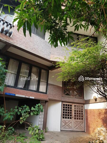 For Sale - Townhome 3Floor Sukhumvit 16 close Shama Lake view hotel 44SQW. Uasage area 360SQM Urgent Sale50MB, Bangkok