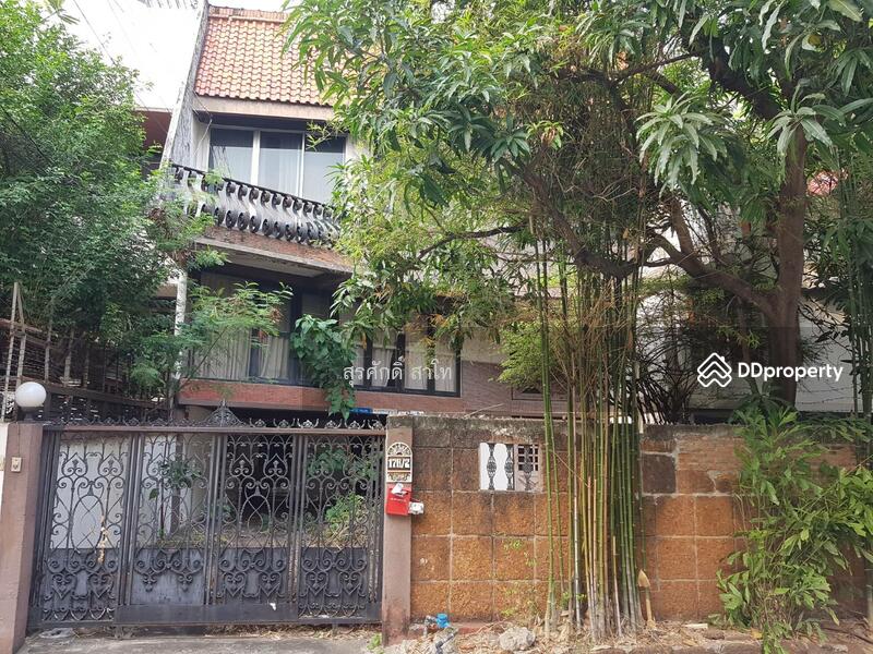 For Sale - Townhome 3Floor Sukhumvit 16 close Shama Lake view hotel 44SQW. Uasage area 360SQM Urgent Sale50MB, Bangkok