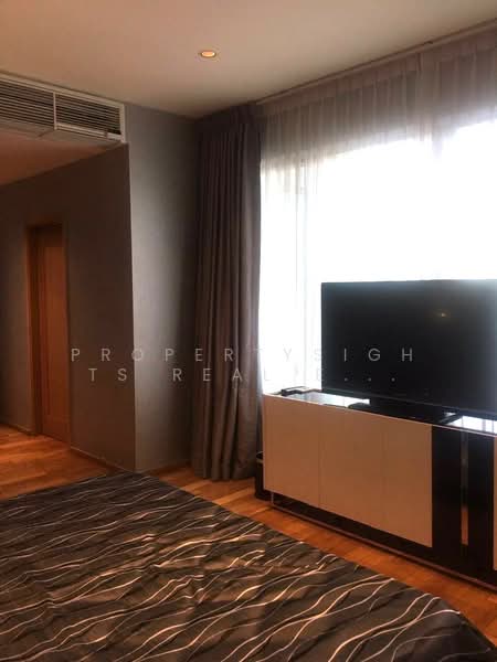 The Emporio Place, Bangkok, 93 Soi Sukhumvit 24, Sukhumvit Road, Khong Tan, Khlong Toei, Bangkok, 2 Bedrooms, 106 sqm, Condo For Rent, by PROPERTYSIGHTS REAL ESTATE, 6629376 - DDproperty.com