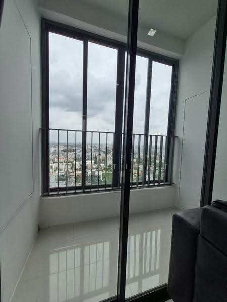 IDEO MOBI Sukhumvit 81, Bangkok, 2097 Sukhumvit Road, Bang Chak, Phra Khanong, Bangkok, 2 Bedrooms, 43 sqm, Condo For Rent, by Ti Nitipat, 6630079 - DDproperty.com