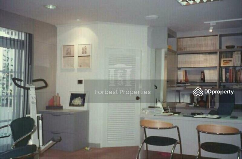 For Sale - 38011-Home office 3-storey for sale, on Latpraw road, 71. 80 sq. wa. | 38011