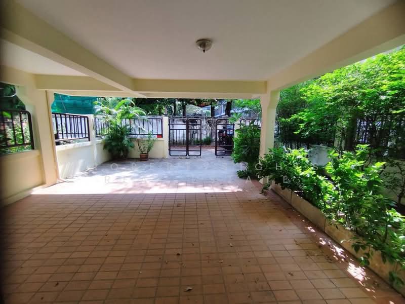 House, Bangkok, Soi Sukhumvit 31, Khlong Tan Nua, Watthana, Bangkok, 4 Bedrooms, 282 sqm, Single Detached House For Rent, by PROPERTYSIGHTS REAL ESTATE, 6672557 - DDproperty.com