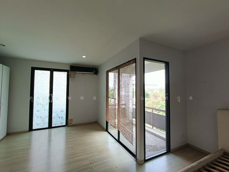 Areeya, Bangkok, 299/58 Sutthisan Winitchai Road, Samsen Nok, Huai Khwang, Bangkok, 5 Bedrooms, 270 sqm, Townhouse For Rent, by คุณนพพล อภินนท์กูล, 6695420 - DDproperty.com