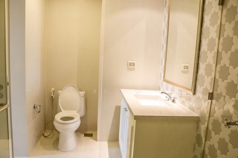 AGUSTON Sukhumvit 22, Bangkok, 140 Sukhumvit Road, Khlong Toei, Bangkok, 1 Bedroom, 50 sqm, Condo For Rent, by Sutita Osathanugrah, 6761622 - DDproperty.com
