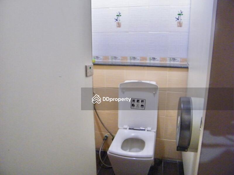 เช่า, Nakhon Ratchasima, 35 Thanon Jomsurangyard, Nai Muang, Muang Nakhon Ratchasima, Nakhon Ratchasima, , 280 sqm, Business For Rent, by วิรณี, 6812840 - DDproperty.com