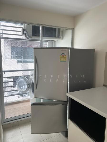 Lumpini Suite Sukhumvit 41, Bangkok, Soi Sukhumvit 41, Khlong Tan Nua, Watthana, Bangkok, 2 Bedrooms, 70 sqm, Condo For Rent, by PROPERTYSIGHTS REAL ESTATE, 6813049 - DDproperty.com
