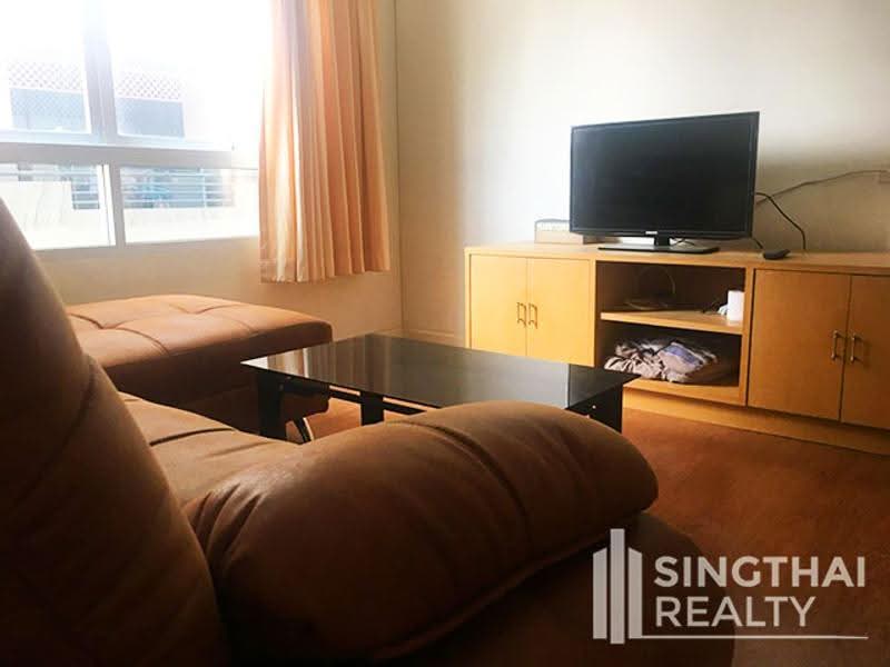 Lumpini Suite Sukhumvit 41, Bangkok, Soi Sukhumvit 41, Khlong Tan Nua, Watthana, Bangkok, 2 Bedrooms, 70 sqm, Condo For Rent, by PROPERTYSIGHTS REAL ESTATE, 6813049 - DDproperty.com