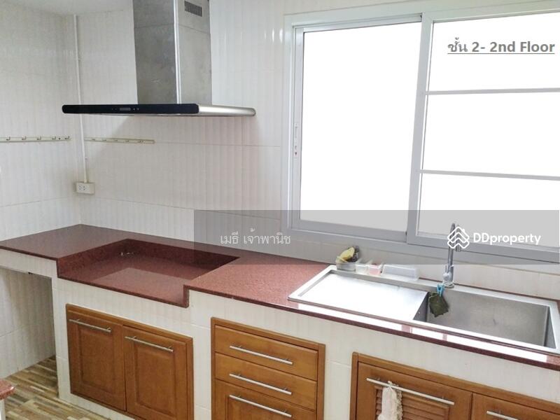Siri Townhome, Bangkok, เพชรบุรี, Thanon Phaya Thai, Ratchathewi, Bangkok, 4 Bedrooms, 400 sqm, Townhouse For Rent, by Methee Chaopanich, 6897273 - Kitchen - 2nd Floor - DDproperty.com