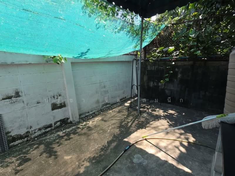 Townhouse 2 bedrooms in private compound wit 2 bedrooms for rent in Ploenchit, bangkok, เพลินจิต, Lumphini, Pathum Wan, Bangkok, 2 Bedrooms, 150 sqm, Townhouse For Rent, by ปรีชา จิตต์สมนึก, 6940518 - DDproperty.com