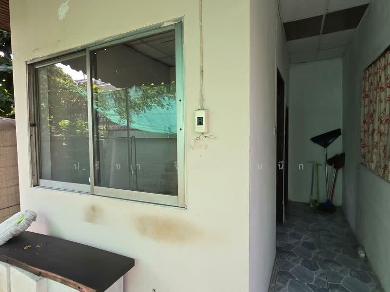 Townhouse 2 bedrooms in private compound wit 2 bedrooms for rent in Ploenchit, bangkok, เพลินจิต, Lumphini, Pathum Wan, Bangkok, 2 Bedrooms, 150 sqm, Townhouse For Rent, by ปรีชา จิตต์สมนึก, 6940518 - DDproperty.com