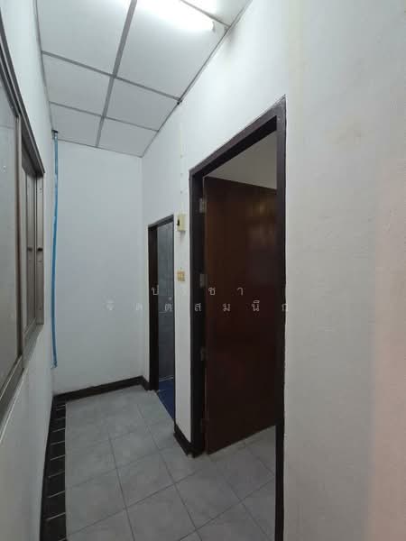 Townhouse 2 bedrooms in private compound wit 2 bedrooms for rent in Ploenchit, bangkok, เพลินจิต, Lumphini, Pathum Wan, Bangkok, 2 Bedrooms, 150 sqm, Townhouse For Rent, by ปรีชา จิตต์สมนึก, 6940518 - DDproperty.com